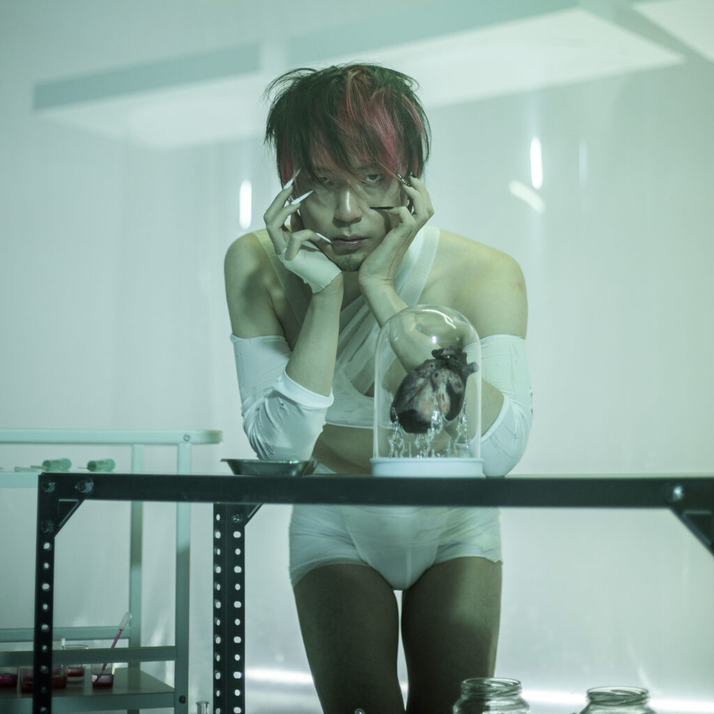 Imagen destacada de noticia: PUTOCHINOMARICON "DM" Single Digital y Video